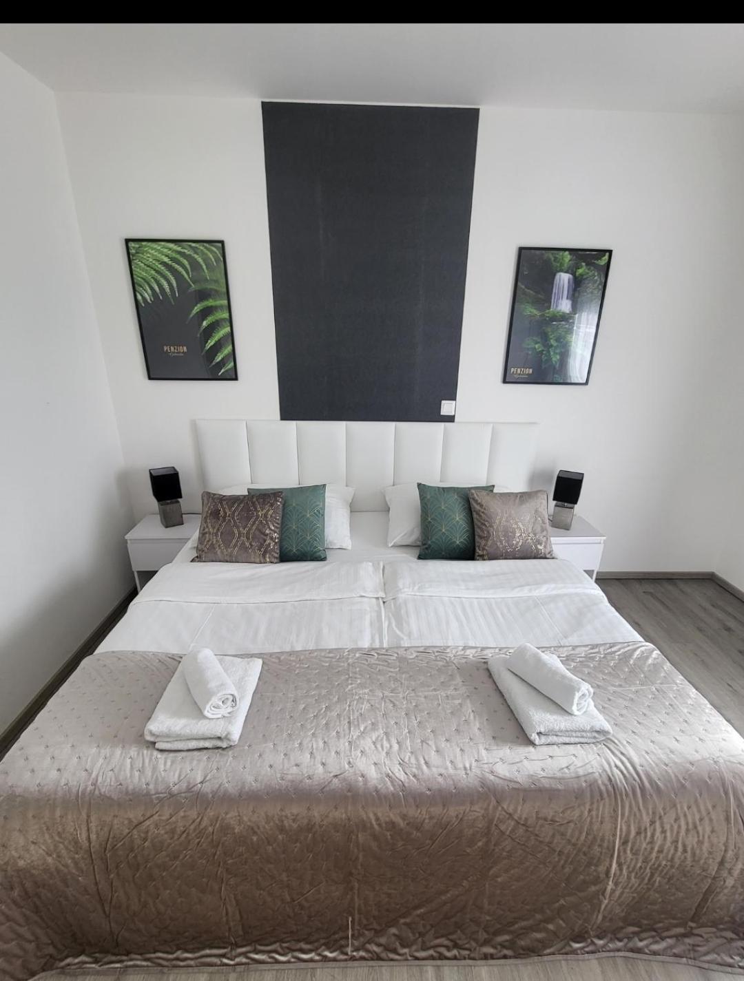 Apartman Gabriela Roudne Ngoại thất bức ảnh